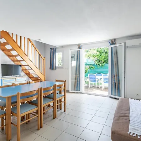 Charming House Close To Chateau D'oleron * Le Château-dʼOléron